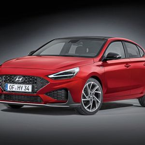 ...genauso wie den Fastback...(Bild:  Hyundai)