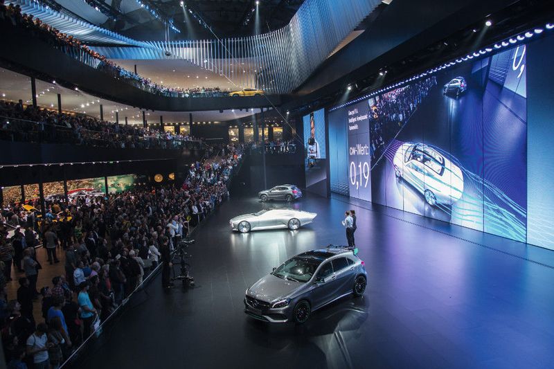 Die größten Messestars sind die Modelle, die in den kommenden Wochen und Monaten in den Handel rollen werden, und die Konzeptautos. (Messe Frankfurt)