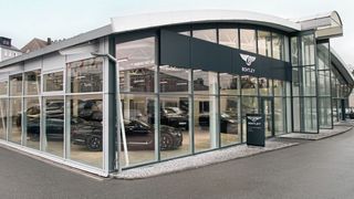 Feser-Graf hat in Nürnberg sein neues Luxuswagen-Zentrum eröffnet. (Bild: Feser-Graf-Gruppe)