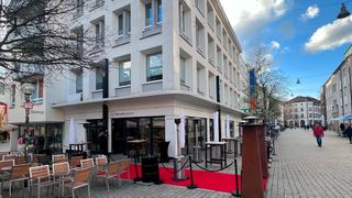 Die Wellergarage befindet sich am Nikolaiort in der Fußgängerzone von Osnabrück. (Bild: Wellergruppe)