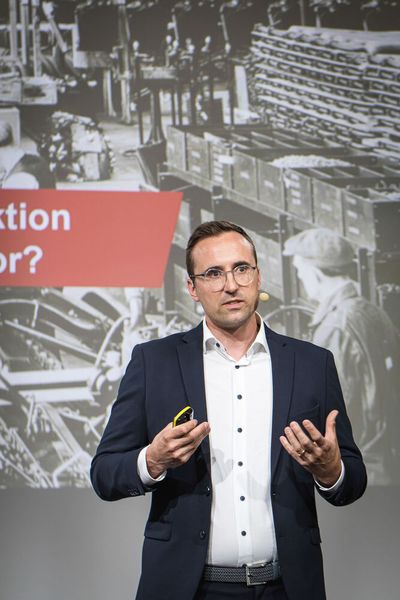 Steckverbinderkongress 2023 Tag 2: Kongress mit Trendthemen von PCF über DC-Steckverbinder, Hybridsteckverbinder, Qualifizierung, Single Pair Ethernet, Hands-on Workshops bis zu 3D-Druck und Konfektionierung. (Bild: Stefan Bausewein)