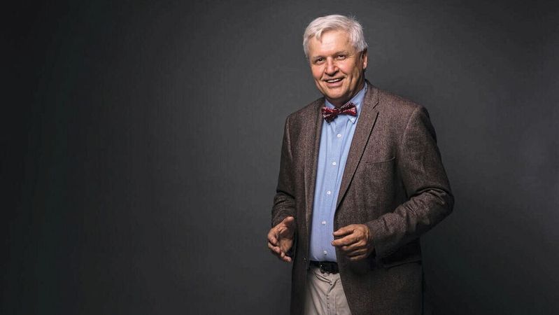 Prof. Dr. Christian Siemers ist Hochschullehrer und Autor: „Zeitlos geblieben ist der Wille, die entwickelten Systeme wirklich verstehen zu wollen.“ (Bild:  TU Clausthal)