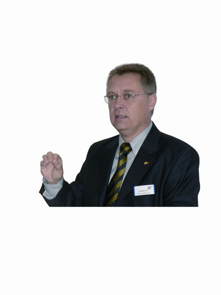 Frank Wiedemann, Geschäftsführer von Nord Electronic Drivesystems: „Immer mehr Kunden fragen mehr als nur die Komponente nach.“  (Bild: Kempf)