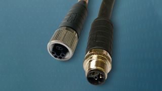 Die neuen M12-Hybridsteckverbinder unterstützen leistungsstarke Geräte bis zu 11 Kilowatt und 16 Ampere. Außerdem biete die hybride Konfiguration gemäß dem neuen Standard bei der Netzwerk-basierten Energieverteilung eine höhere Flexibilität als eine Punkt-zu-Punkt-Verbindung. So sei es möglich, höhere Stromstärken auf mehrere kaskadierte Leistungsgeräte zu verteilen. (Bild: TE Connectivity)