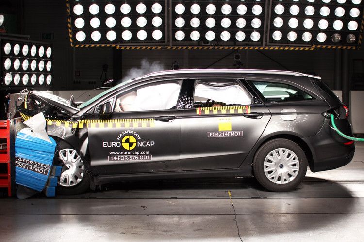 ... den Ford Mondeo ... (Foto: NCAP)