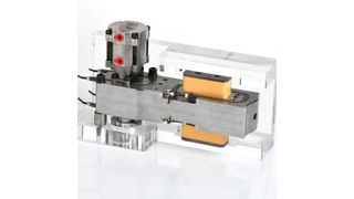 The Pressure Block is positioned between the hot runner system and the mold which increases the clamp plate stiffness under load. (HRS-Flow)