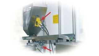 Anwendungsbeispiel: Ein ölfreier GT-Rotations-Vibrator (gelb, oben das Gesamtsortiment) und ein ölfreier FPLF-Linear-Vibrator (unten das Gesamtsortiment) in der Pharmaindustrie  (Bild: Findeva)