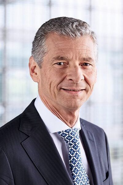 Kein Antritt zur Wiederwahl: Der Verwaltungsratspräsident von Schmolz + Bickenbach, Edwin Eichler, wird nicht mehr für die nächste Amtsperiode kandidieren und den Verwaltungsrat verlassen. Eichler war seit 2013 Verwaltungsratspräsident der Gesellschaft und möchte sich nun anderen Projekten zuwenden. Den Zeitpunkt der Verkündung begründet er damit, dass er der Gesellschaft Gelegenheit geben möchte, eine geeignete Persönlichkeit für seine Nachfolge zu finden. (Schmolz + Bickenbach AG)