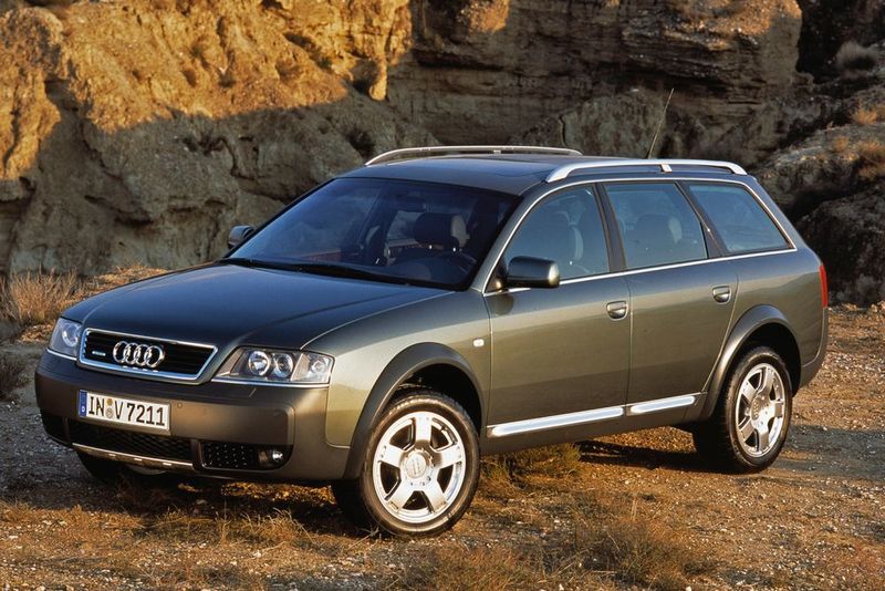 Beplankte Kombis sind seit dem Audi Allroad Quattro von 2000 in Mode. (Audi)