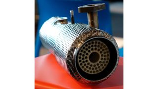 Der Ammoniakgenerator ist das Herzstück des Bnox-Systems von Baumot. (»kfz-betrieb«/Jan Rosenow)