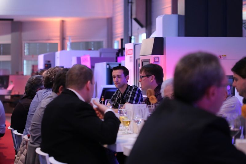 Zum 60. Jubiläum der Josef Binkert AG lud der Werkzeugmaschinen-Spezialist Unternehmer aus der ganzen Schweiz nach Wallisellen. (Matthias Böhm)