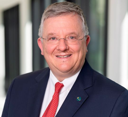 Heute hat die Bundesagentur für Arbeit die aktuellen Zahlen für Mai 2024 vorgelegt. VDMA-Hauptgeschäftsführer Thilo Brodtmann kommentiert: „Die herrschenden Probleme führen derzeit dazu, dass die Arbeitsmarktampel gelb leuchtet.“ Hier mehr dazu ...(Bild:  VDMA)