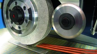 Das Abrichten ist ein weitgehend unterschätztes Verfahren. Bei der richtigen Anwendung steigert es Produktivität und Qualität nachhaltig.  Bild: Jung/Schleifring (Archiv: Vogel Business Media)