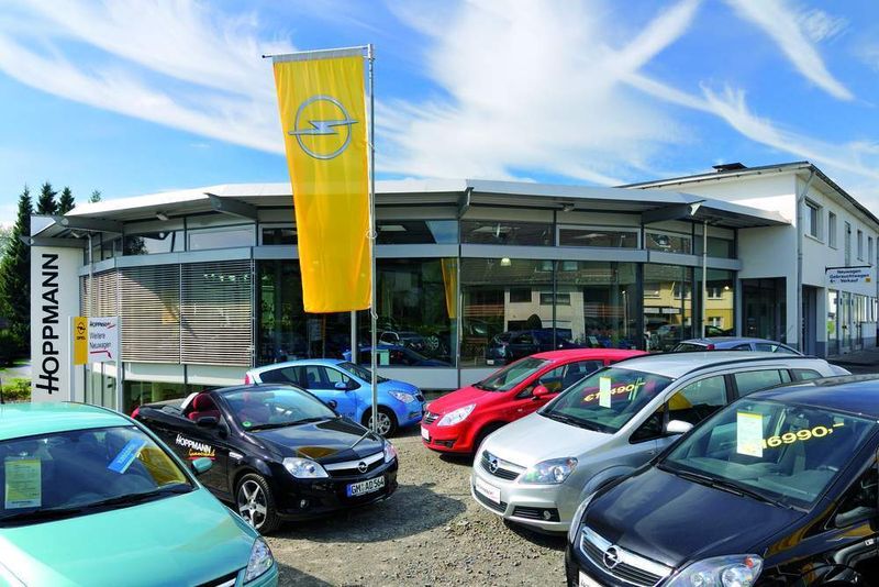 Seit Anfang des Jahres ist die Hoppmann-Autowelt auch in der Region Gummersbach präsent. Neben der Stammmarke Opel ist der Zweigbetrieb Servicepartner von Hyundai, repariert aber auch andere Fabrikate. (Archiv: Vogel Business Media)