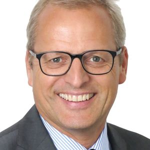 Klaus N. Möller, Leiter Business Development bei Glatt in Binzen: „Neue Hilfsstoffe, Coatingmaterialien und weiterentwickelte Prozesse erlauben es, sowohl Patentlaufzeiten für Wirkstoffe zu verlängern als auch Darreichungsform attraktiver zu gestalten.“  