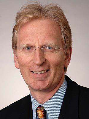 „Der freie Markt wird nicht dafür sorgen, dass wir mit Rohstoffen versorgt sind.“ Prof. Ronald Bogaschewsky, Lehrstuhl für Betriebswirtschaftslehre und Industriebetriebslehre, Universität Würzburg. Bild: Universität Würzburg (Archiv: Vogel Business Media)
