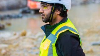 Die Experten von Qumsult unterstützen Unternehmen beim Vorbereiten auf die Zertifizierung und führen interne Audits zu den Themen Qualität, Umwelt, Energie und Arbeitsschutz durch, derzeit vorwiegend in Web Meetings. (Bild: Qumsult)