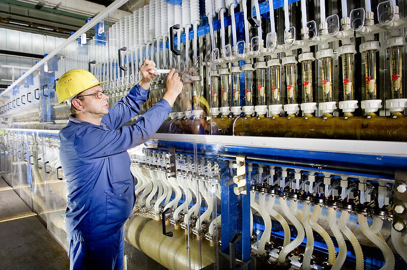 Eco-friendly chlorine production at Bayer MaterialScience's Uerdingen site in Germany: Michael Kesselheim is checking the feed pipes (Picture: Bayer)