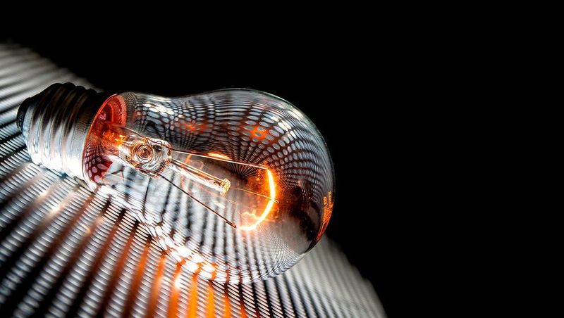 Der  Verband der Chemischen Industrie hat deutsche Chemie- und Pharmaunternehmen bezüglich ihrer Forschungsausgaben befragt. Das Ergebnis zeigt, dass im Jahr 2017 5,8 Prozent der Branchenkonzerne in Energieforschung investierten.  (gemeinfrei)