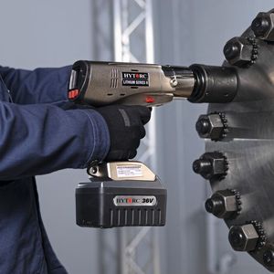 Optimal für den P003286 ausgelegt sind die Schrauber der LiON GUN X Serie und der LST.  (Bild: Hytorc)