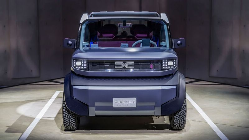 As an L7e vehicle, the Hipster may weigh a maximum of 450 kilograms without a battery and have a top speed of 80 km/h. (Image:Dacia)