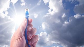 Themen wie Security über alle Cloud-Dienste hinweg, Transformationskosten, Datensouveränität und notwendige Skills kommen bei den IT-Verantwortlichen häufig zu kurz. (Bild: © scottchan - stock.adobe.com)