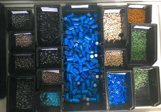 Entspannung im Bauteilemarkt? Auch wenn die Zeichen derzeit besser stehen: Für stark nachgefragte Spezialelemente drohen Engpässe noch bis 2025.(Bild:  IMA-Institut)