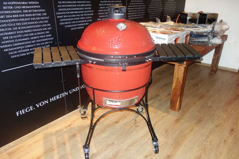 Die Farbe Rot ist auch beim Grillen schwer im Kommen. (Bild: IT-BUSINESS)