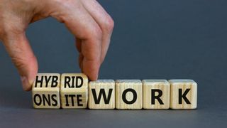 hybrid-work-dzmitry-adobestock-461737597-neu-900x506v1 (Bild: © Dzmitry/stock.adobe.com)