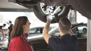 Seit dem Ausbruch der Corona-Pandemie legen die Autofahrer in Deutschland deutlich mehr Wert auf ein perfekt gewartetes Fahrzeug. (Bild: ZF)