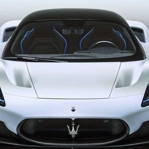 Der neue Maserati ist mit einem Dreiliter-Sechszylinder mit 630 PS ausgestattet. (Bild:  Fede e Dani)
