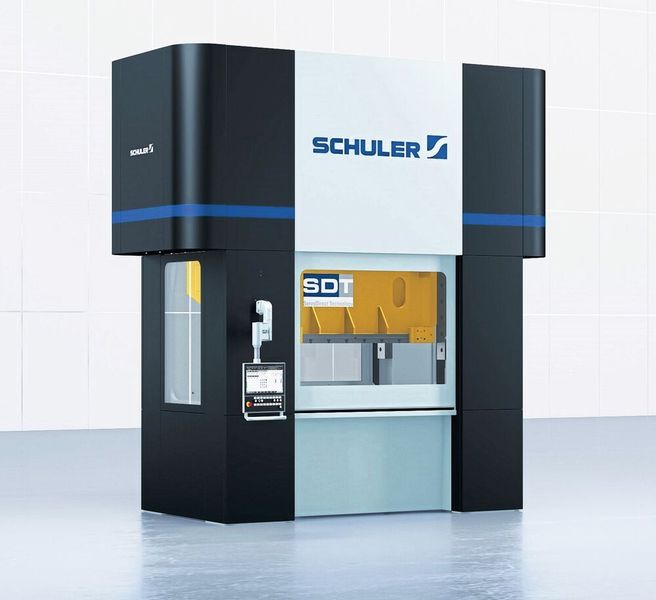 Energieeffizient, leise, schnell umzurüsten: Stanzpresse mit beidseitigem, servo-elektrischem Direktantrieb über wälzgelagerte Exzenter, Pleuel und Kniehebel. (Schuler)