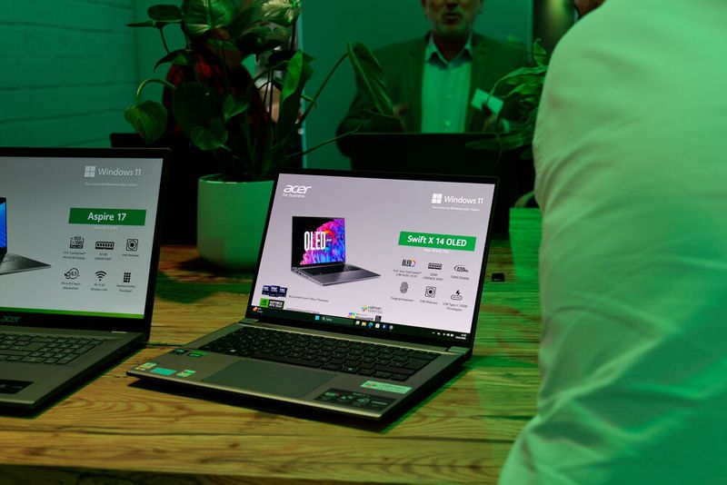 Zu den vorgestellten Modellen gehört unter anderem das neue Acer Swift X 14 OLED. (Bild: Acer)