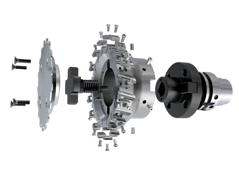 Der Maximill SEC12 punkte mit hoher Standzeit, modularem Werkzeugaufbau aus Standardprodukten und damit, dass er keinen Einstellaufwand benötigt, weil er zu 100 % als Plug-&-Play-System konzipiert ist. Prädestiniert ist er etwa für das Planfräsen von Zylinderköpfen und Kurbelgehäusen. (Ceratizit)