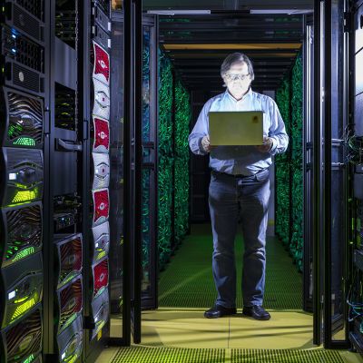 Der neue Supercomputer des KIT wurde im Rahmen des Forschungsbautenprogramms mit einem Gesamtvolumen von rund 26 Mio. Euro bewilligt. Die Hälfte der Finanzierung stammt aus zentralen Mitteln des Landes Baden-Württemberg. (Bild: Markus Breig, KIT)