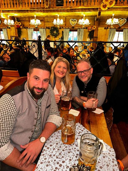 (v. l.) Andreas Zurlo (attivita) mit Sonja Hüsemann und Stefan Wehrhahn (Norten) (Bild: Vogel IT-Medien GmbH)