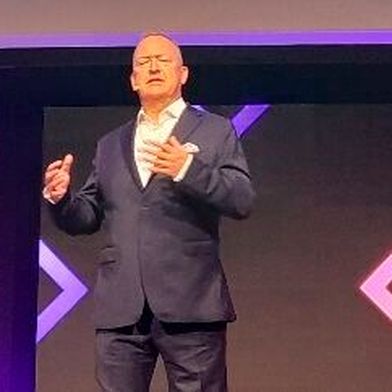 Thomas Herrguth eröffnete mit einer Keynote die .Next in Darmstadt. Er leitet seit Februar 2025 als General Manager das Deutschlandgeschäft von Nutanix. (Bild: Nutanix)