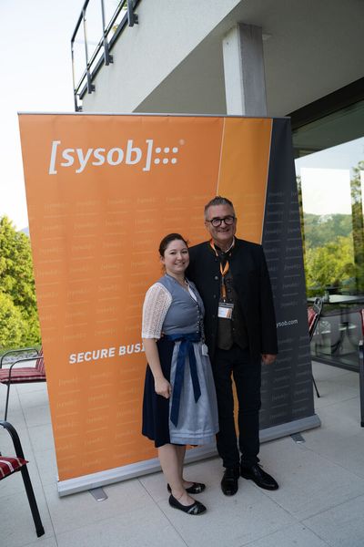 Mirhiban Dincel (IT-BUSINESS) und Thomas Hruby (Sysob) (Bild: Sysob)