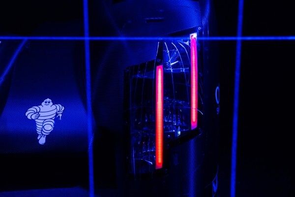 Audi R18 e-tron quattro Le Mans Matrix Beam LED Laser Scheinwerfer (Bild: Audi)