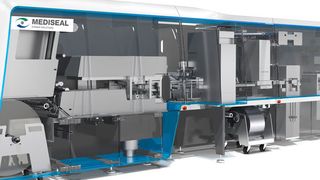 Die Front der Maschine ist komplett durchsichtig. Auch bei geschlossener Front, wie im Bild, ist der gesamte dahinterliegende Raum zu sehen. (Hecker)