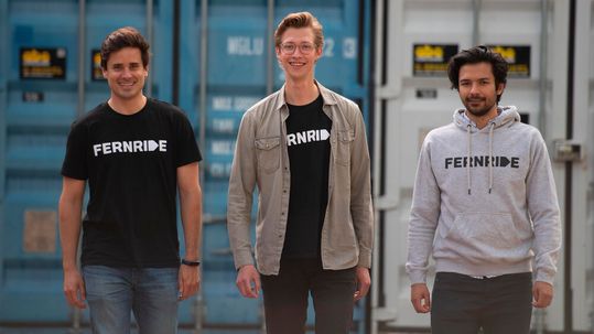 Das Gründerteam von Fernride (v.l.): Max Fisser, Hendrik Kramer und Jean-Michael Georg. Das Gründerteam von Fernride (v.l.): Max Fisser, Hendrik Kramer und Jean-Michael Georg.
