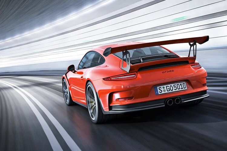 Abschied vom Sauger: Porsche stellt seine Boxermotoren nach der 911er-Modellpflege in diesem Herbst schrittweise auf Turbotechnik um. (Foto: Porsche)