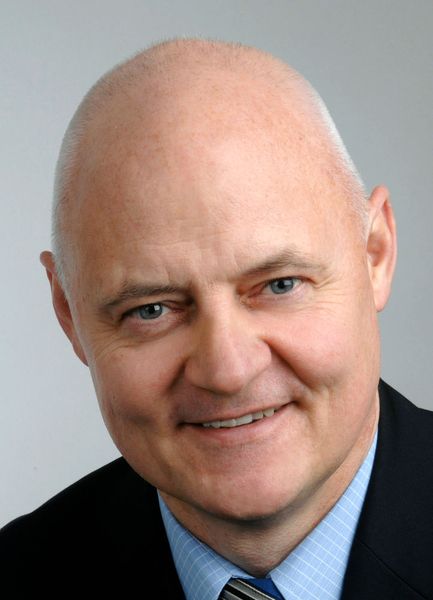 Dr. Jörg Bröckelmann, CISO bei Thyssenkrupp, erläutert in seiner Focus-Keynote „Mobil, aber sicher! Mobile Lösungen und Sicherheit – Gegensätze oder notwendige Symbiose?“ die Bedeutung von IT-Security in Zeiten steigender Mobilität. (Bild: Thyssenkrupp)