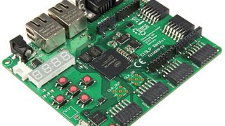 Cyclone 10LP Refkit: for smart and networked applications. (Image:Arrow)