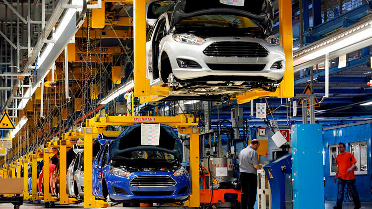 Ford plant, sein Produktionsvermögen auszuweiten.  