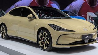 IM Motors hat das Modell L6 mit Halbfeststoff-Akku vorgestellt. (Bild: IM L6 / Alexander-93  / CC BY-SA 4.0)