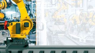 Die speziell für die siebte Achse an Fanuc Robotern ausgelegten Leitungen sind für hochdynamische Anwendungen in Produktionsanlagen mit langen Verfahrwegen entwickelt und getestet.  (Igus)