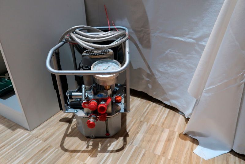 M-PT hatte für seine Hydraulikschrauber auch das neue elektrische Hydraulikaggregat mit Dokumentationssystem dabei. (Bild: D.Quitter – VCG)