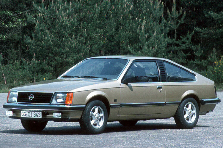 Der Opel Monza von 1978. Das Coupé wurde von der Limousine Opel Senator A abgeleitet. (Foto: Opel)