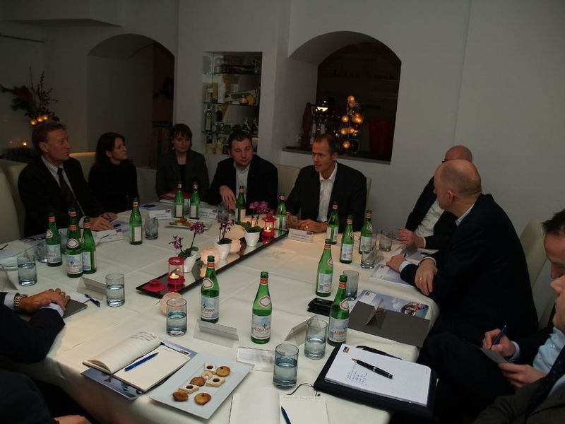 Autoscout 24 lud einige Pressevertreter zur ersten „Round-Table-Diskussion“ ein. (Archiv: Vogel Business Media)
